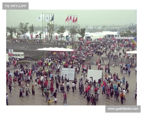 舒马赫2006年上海雨战传奇逆袭决胜瞬间再现 舒马赫2006年上海雨战传奇逆袭决胜瞬间再现