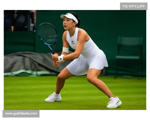 青少年温网资格赛正式开幕 中国00后新星闪亮登场